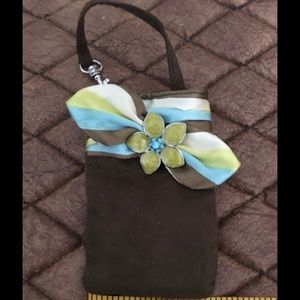 Pretty jeweled airpod/accessory holder